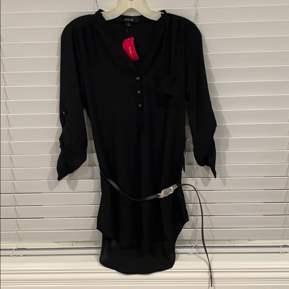Black tunic w belt